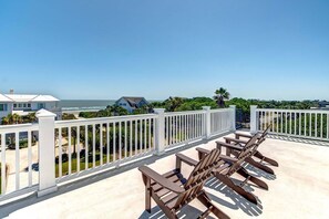 Terrace/patio - Sunrise Manor,  Putting Green, Pool/hot tub, Elevator, Ocean Views (Isle of Palms)