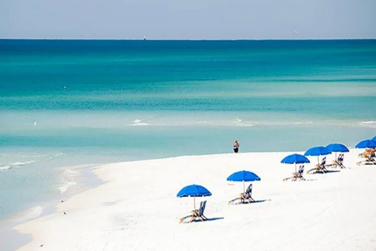 Beach nearby, beach towels