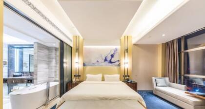 Longtan Hotel
