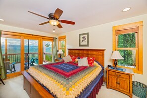 4 bedrooms, iron/ironing board, travel cot, WiFi