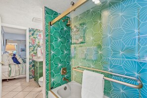 Shower, hair dryer, towels