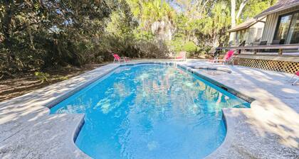 2. rivi, suuri uima-allas, lähellä rantaa, kausittainen rantakuljetus!