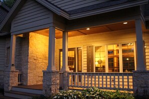 Exterior detail - GORGEOUS LARGE HOME WITH HOT TUB! 4th NIGHT FREE! (Galena)