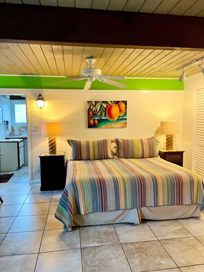 1 bedroom, desk, iron/ironing board, WiFi