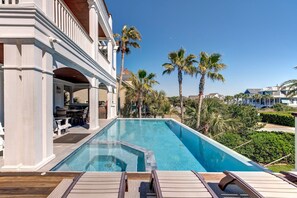 Pool - Luxury Ocean Blvd.  POOL/HOT TUB, PUTTING GREEN, ROOF TOP (Isle of Palms)