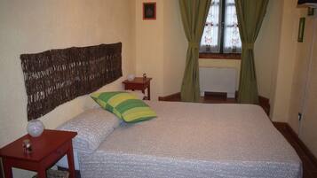 3 chambres, bureau, fer et planche Ă repasser, Wi-Fi gratuit