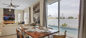 Rae is op La Quinta Cove | Gloednieuw | 3 bedden | 2 baden | Zwembad | Spa | Mtn Views