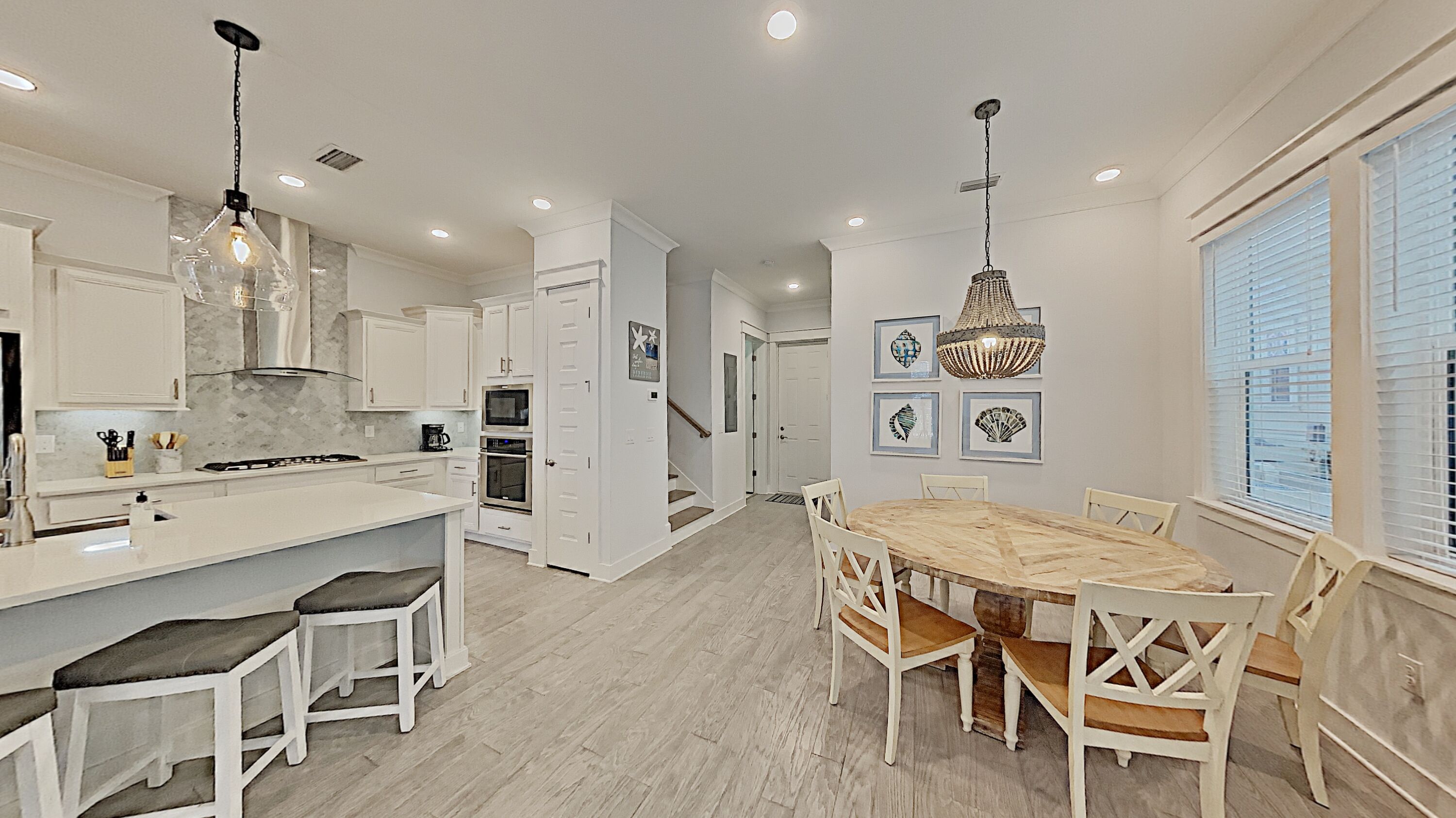 Paradise Hide A Way - Prominence 3 BR/2.5 Bath