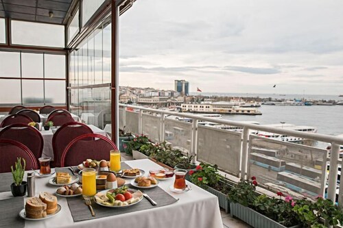 Kadikoy Rihtim Hotel