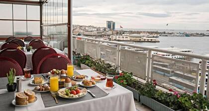 Kadikoy Rihtim Hotel