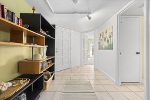 Interior - Anna Maria Island Beachfront Condo w Sugar Sand & Spectacular Sunsets by RVA (Bradenton Beach)