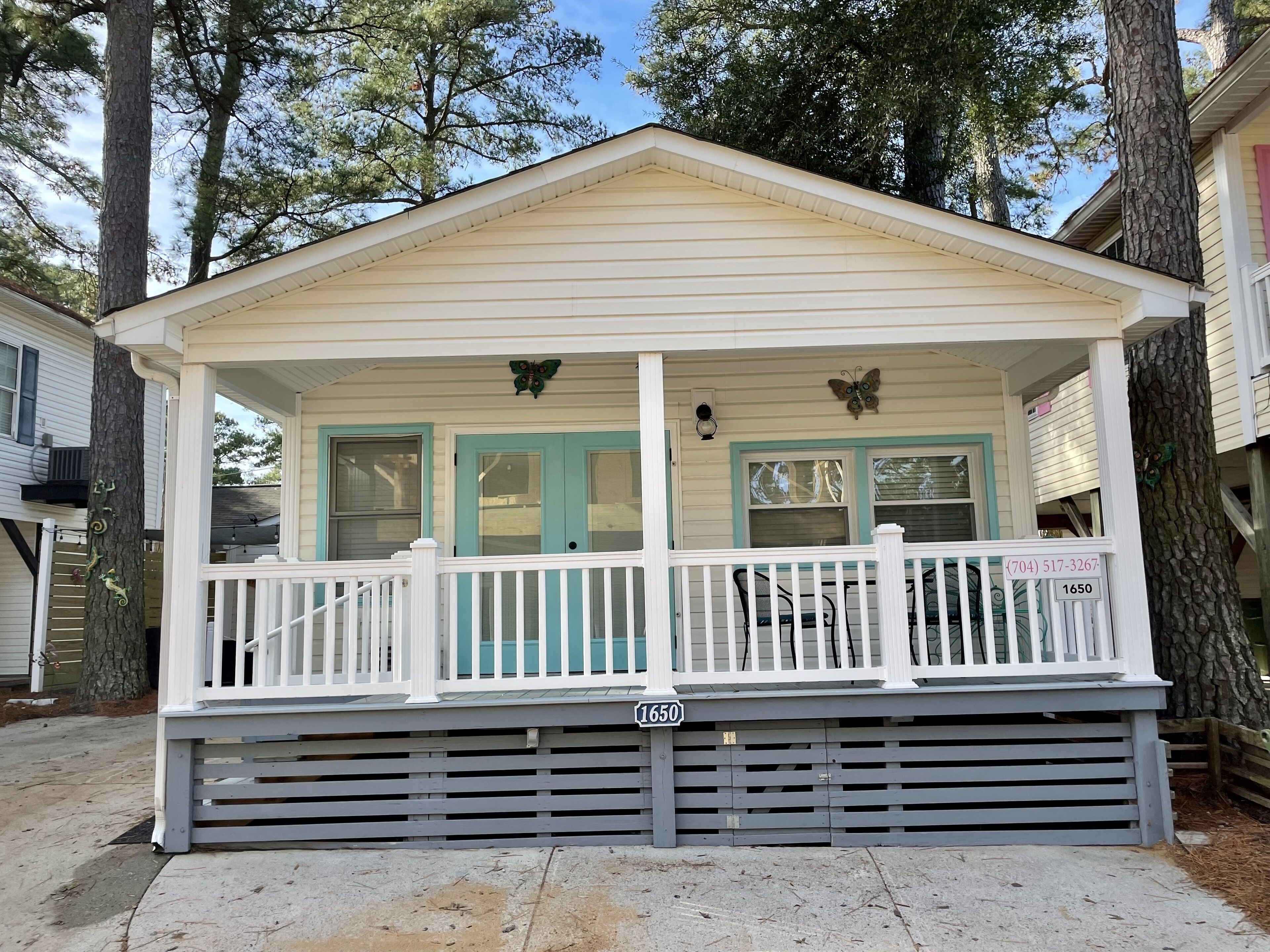 Ocean Lakes Site 1650 - 3 bedrooms / 2 baths