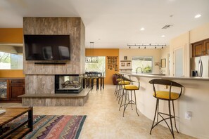 Interior - Casa Winfield - A North Scottsdale gem w/ amenities galore. A tennis haven! (Scottsdale)