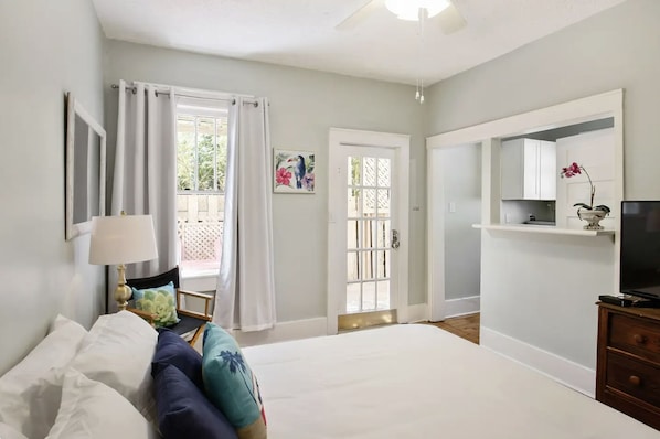 1 soverom, strykejern/-brett, wi-fi (inkludert) og sengetøy