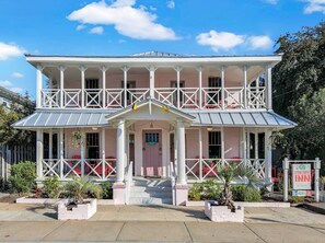 Exterior - Eclectic Tybee Getaway! 400 Feet to the Beach, Free Parking + Wifi (Tybee Island)