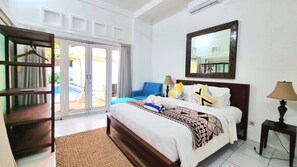 3 bedrooms, in-room safe, iron/ironing board, free WiFi
