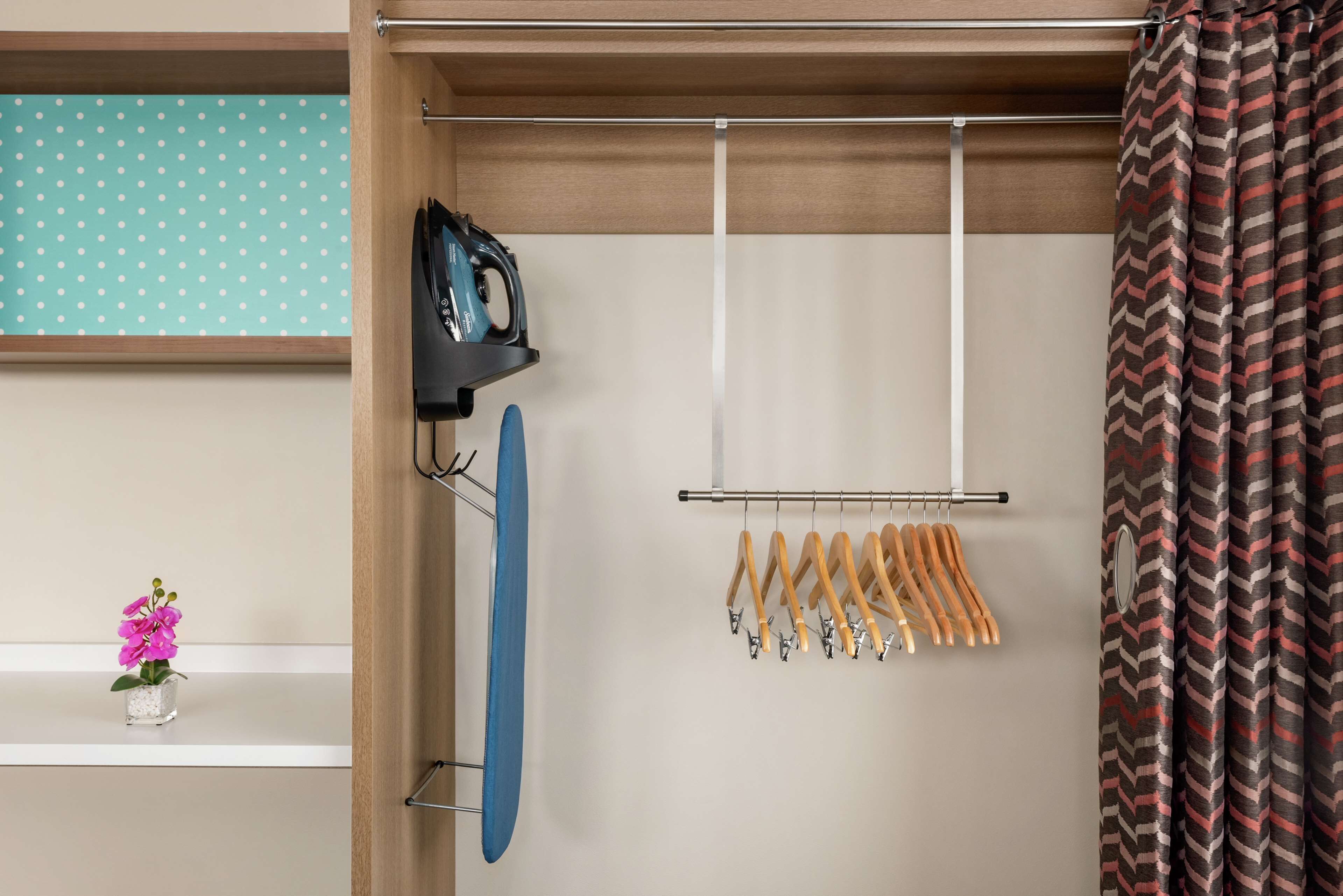 studio, 1 queen bed, accessible, bathtub | in-room safe, desk, blackout curtains, iron/ironing board