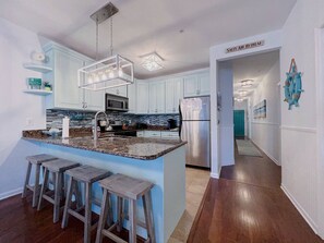 Fridge, microwave, oven, stovetop - Gorgeous Renovations, a Fantastic Location, and Relaxing Views! (Wildwood Crest)