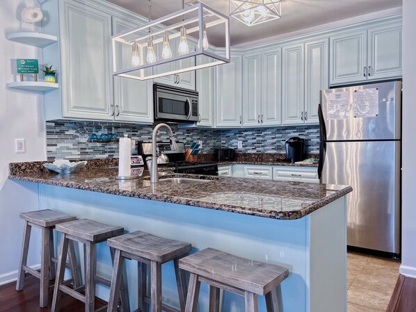 Fridge, microwave, oven, stovetop - Gorgeous Renovations, a Fantastic Location, and Relaxing Views! (Wildwood Crest)