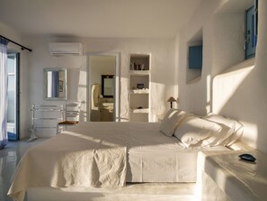 5 slaapkamers, een strijkplank/strijkijzer, wifi, beddengoed