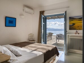 5 chambres, fer et planche à repasser, Wi-Fi, draps fournis