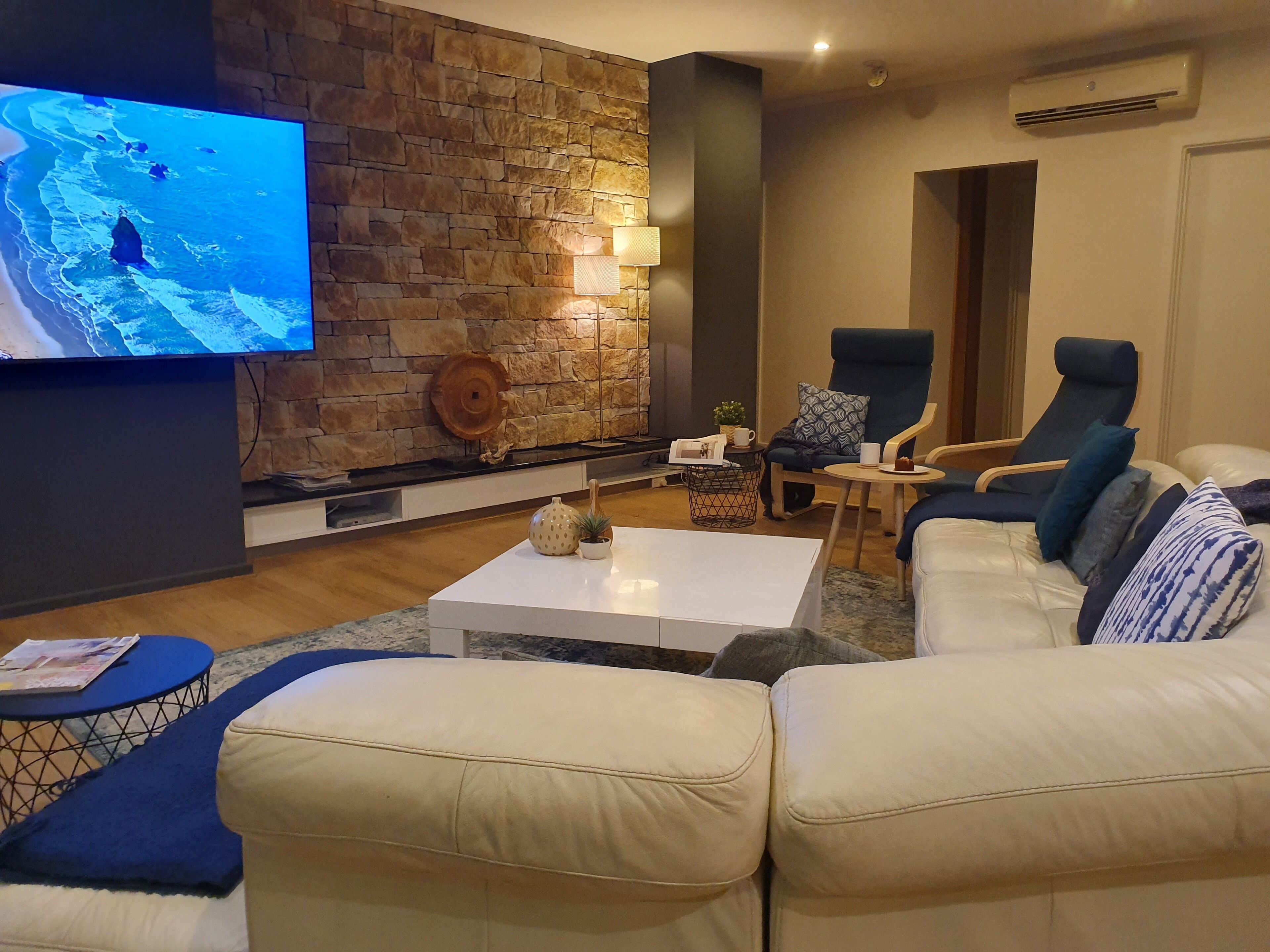 Yorke 272 Indulgence Award Winner- — image 15