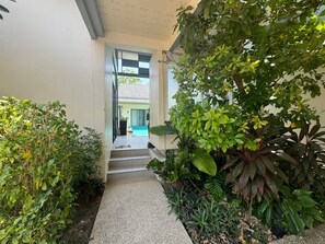 Exterior detail - Ibiscus Villa  2 BR Brand New Luxury  (Tambon Rawai)