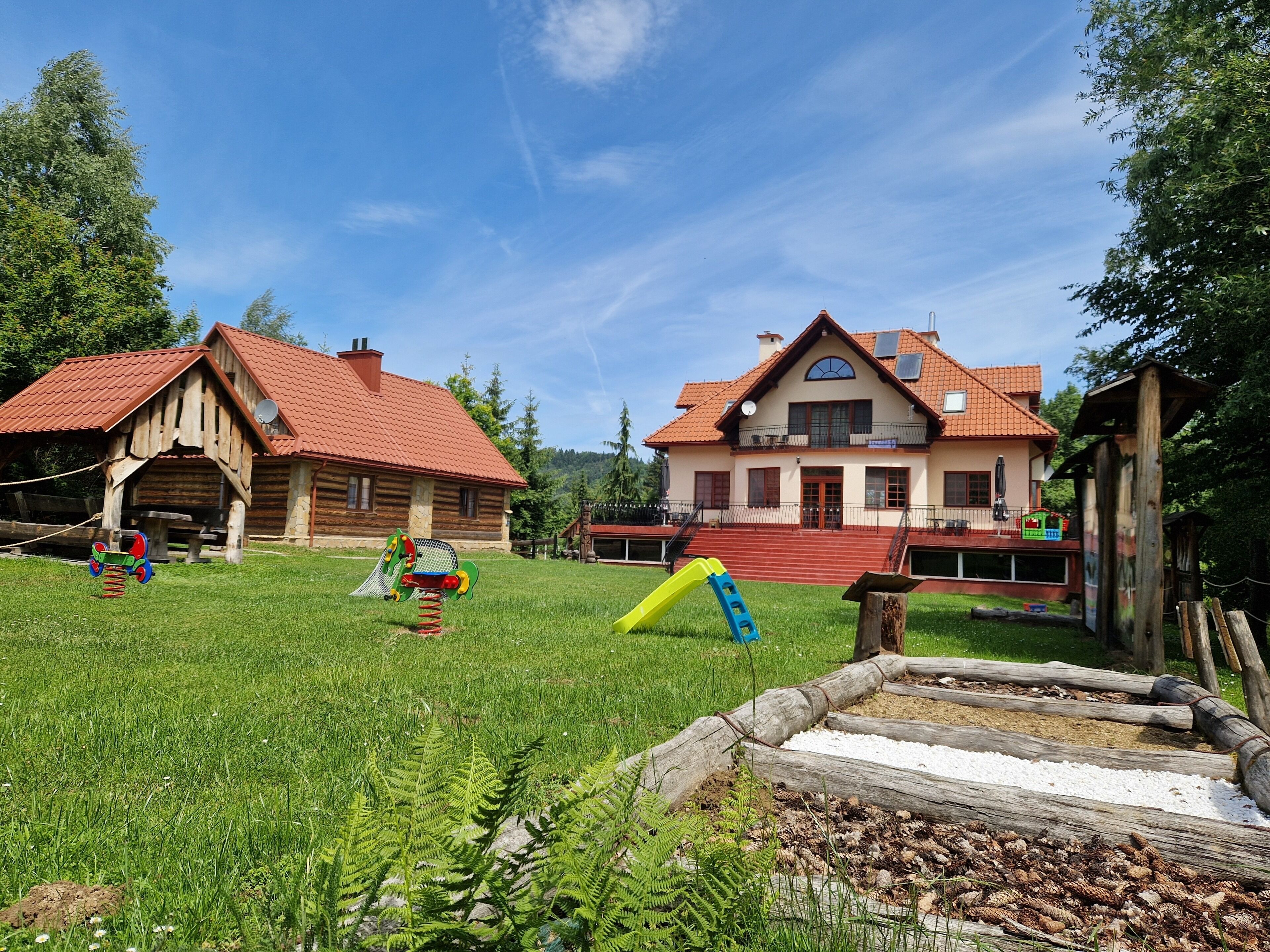Children's play area - outdoor