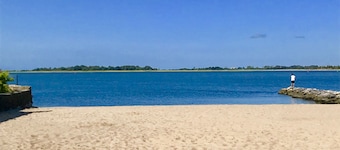 Waterview 4 BED y 2 BAÑOS COMPLETOS para 14 personas Académicas disponibles '18 / '19