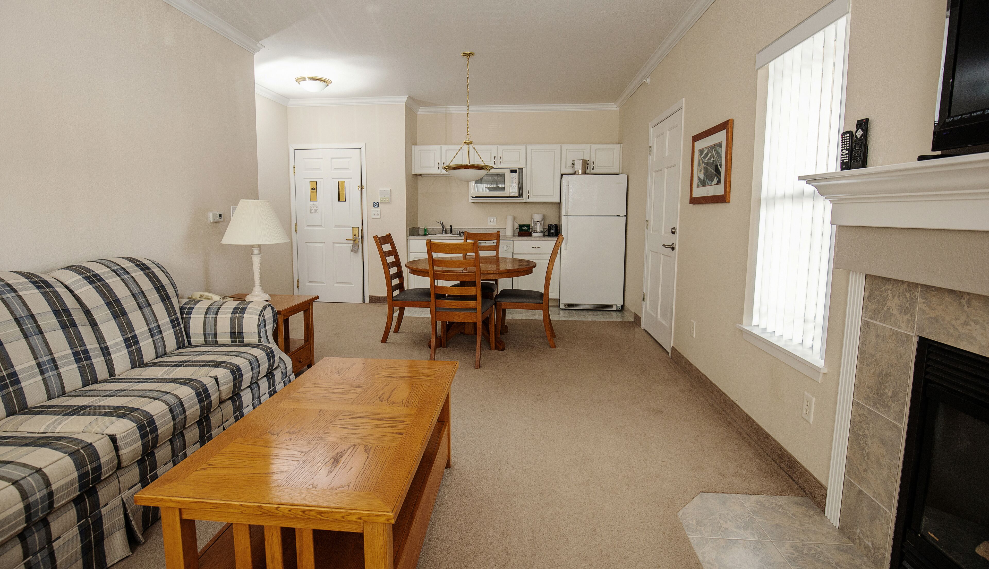 332 - One Bedroom Condo Suite w/Resort Amenities