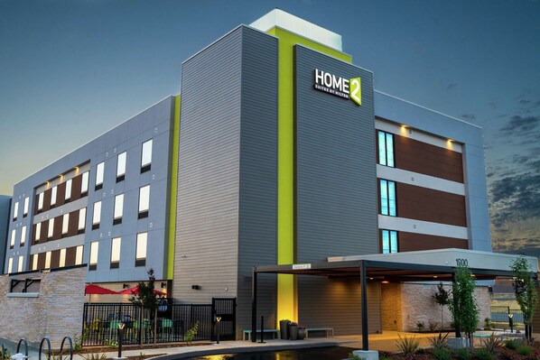Exterior - Home2 Suites by Hilton Roseville Sacramento (Roseville)
