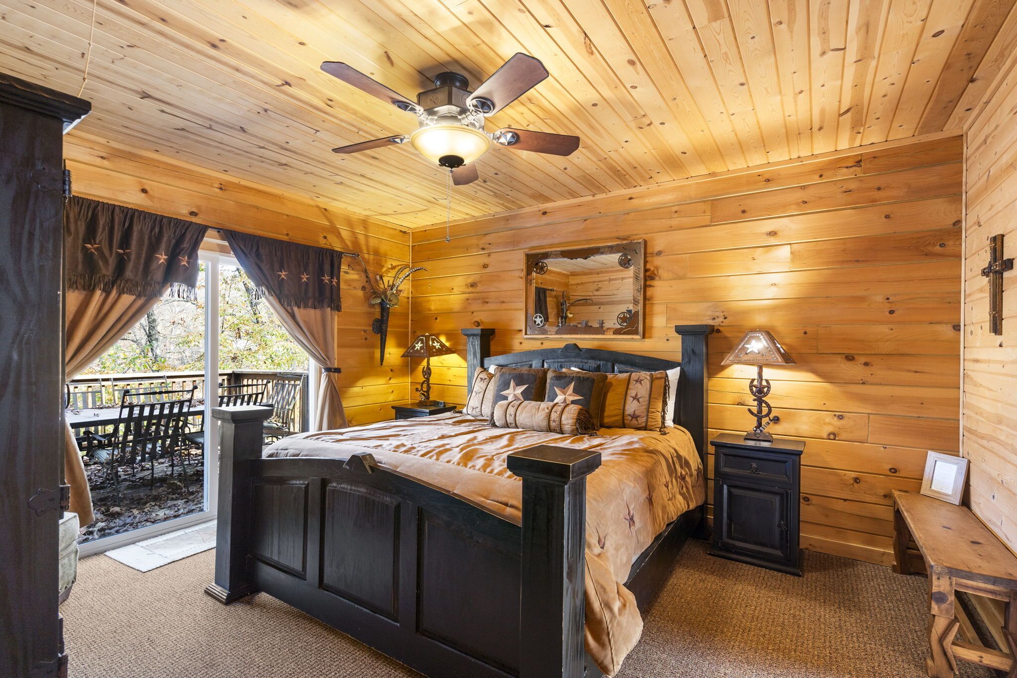 4 quartos, ferros/tábuas de passar roupa, Wi-Fi de cortesia