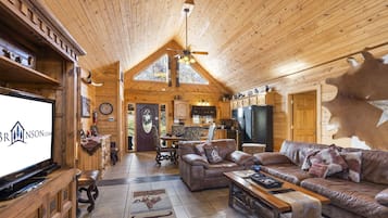 TV, lareira, DVD player, pebolim