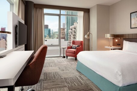 Hilton Garden Inn Chicago Downtown South Loop - Image 13