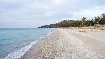Na praia