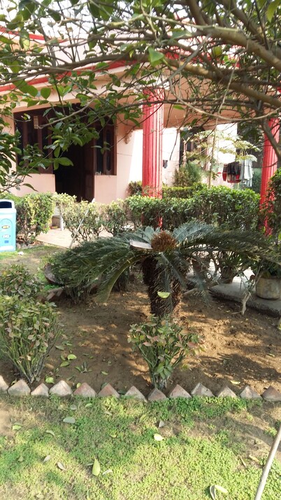 Vacation Farm House Enjoyable palace for Stay ..it's soo sweet palce ..we l nice