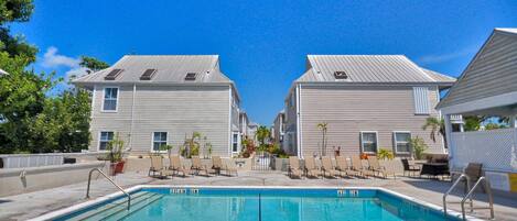 Alberca al aire libre