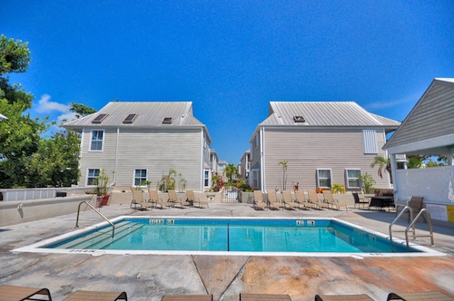 Duval Square Retreat w/ Private Hot Tub, Pool, Parking & Walkable Location!