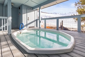 Baignoire à remous extérieure
