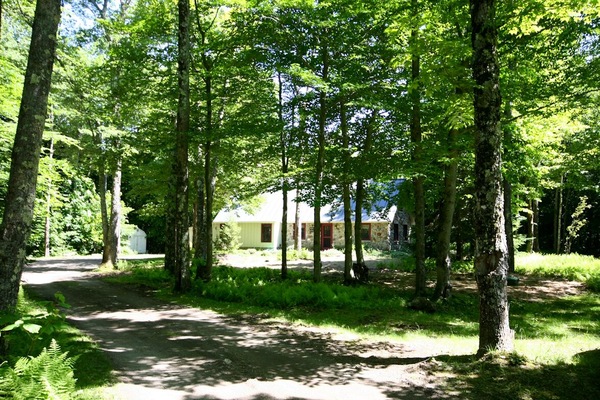Entrance to Stone Cottage