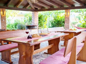 Outdoor dining - Apartments Danijel, (15700), Lopar, hr (Lopar)