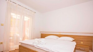 Room - Apartments Danijel, (15700), Lopar, hr (Lopar)