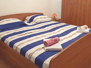 2 slaapkamers, internet, beddengoed