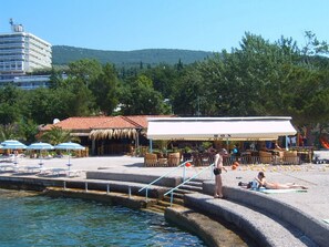 Property grounds - Apartments Tatjana, (14677), Dramalj, hr (Dramalj)