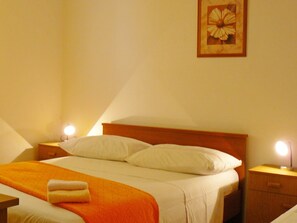 2 chambres, accès Internet, draps fournis