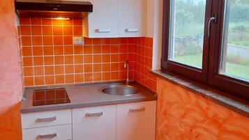 Frigorifero, pentole/stoviglie/utensili