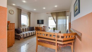 TV - Apartments Damir, (14320), Banjol, hr (Banjol)