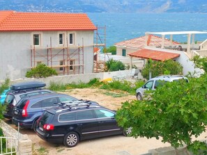 Property grounds - Apartments Ennio, (9950), Povlja, hr (Povlja)