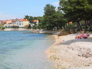 Platja a a prop