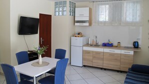 Refrigerador, utensilios de cocina